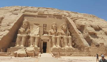 Large carved statues at Abu Simbel.