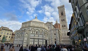Florence Cathedral with many visitors in front.