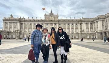 Group in front of the Royal Palace in Madrid