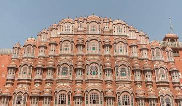 Hawa Mahal facade with intricate architectural details.