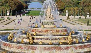Fountain with ornate golden sculptures