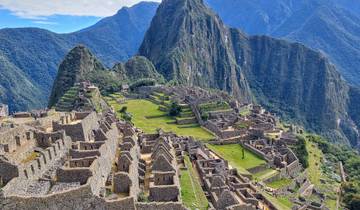 Machu Picchu with clear sky and mountains