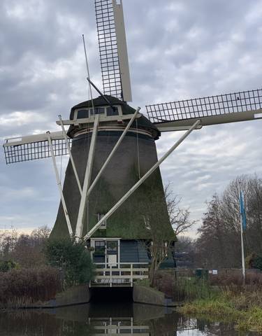 A classic windmill.