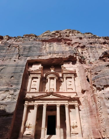 Rock-carved monumental facade of Petra.