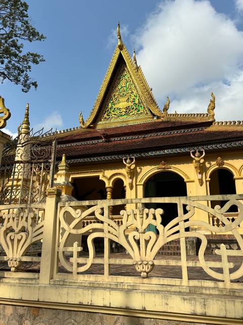       Tilted view of a temple building.
  