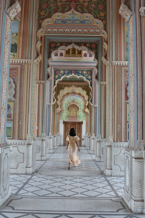 Intricately designed corridor in an Indian palace.