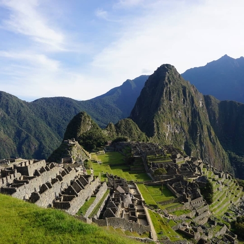 Scenic view of the ancient Incan city of Machu Picchu.