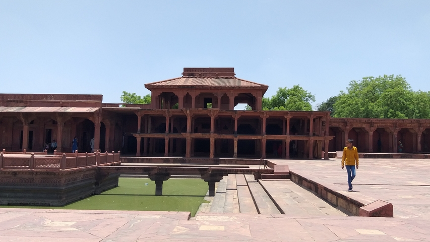       Historic structure with a courtyard pool
  