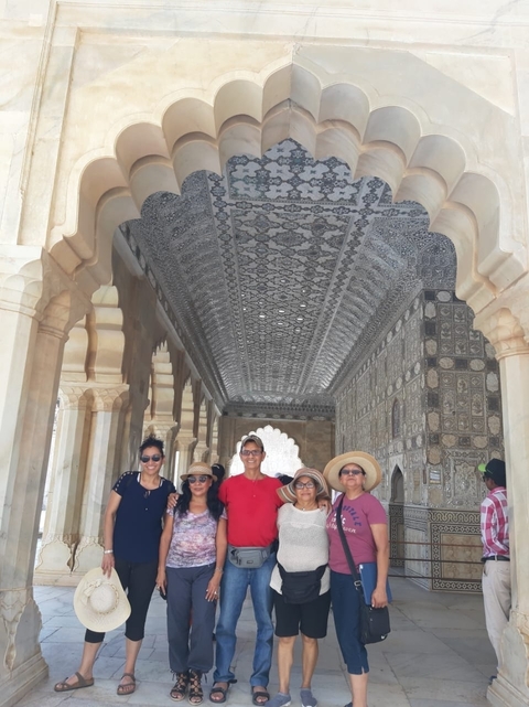 Klantbeoordelingsfoto van Verbazingwekkende Gouden Driehoek 