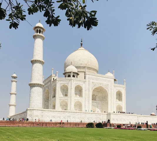 Taj Mahal with its reflection in the pool