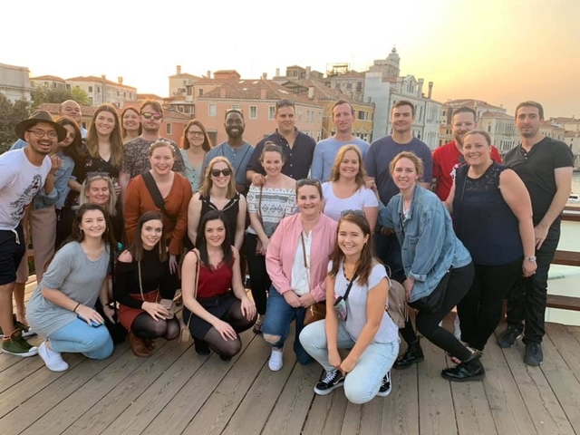 Klantbeoordelingsfoto van Speel & pauzeer - inleiding tot Europa - 2023 