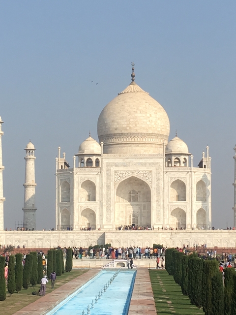 Close-up of the Taj Mahal with a clear blue sky.