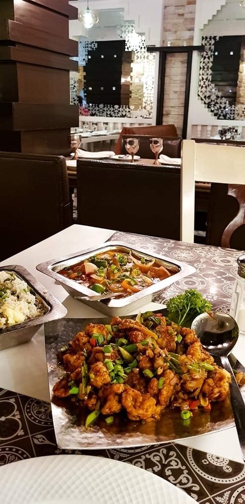       Photo d'avis client sur Fête des couleurs - Holi avec le Triangle d'or de l'Inde &amp; 2026 
  