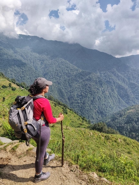       foto de reseña de cliente de Excursionismo en corto al campamento base del Annapurna 
  