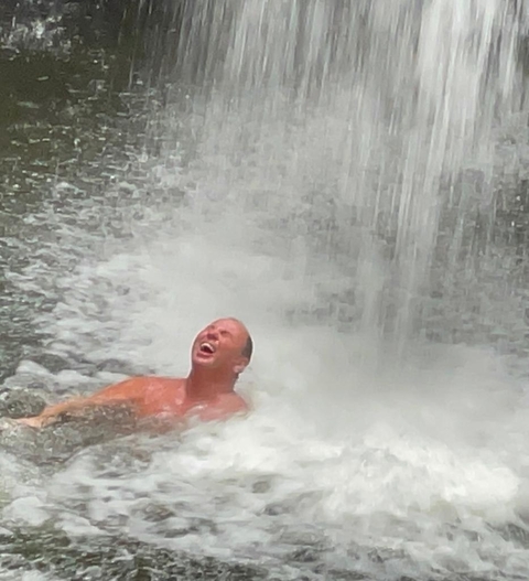       foto de reseña de cliente de Programa de aventura en el salvador 
  