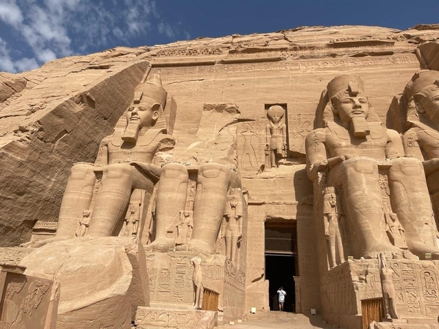 Facade of the Abu Simbel temples with large statues.