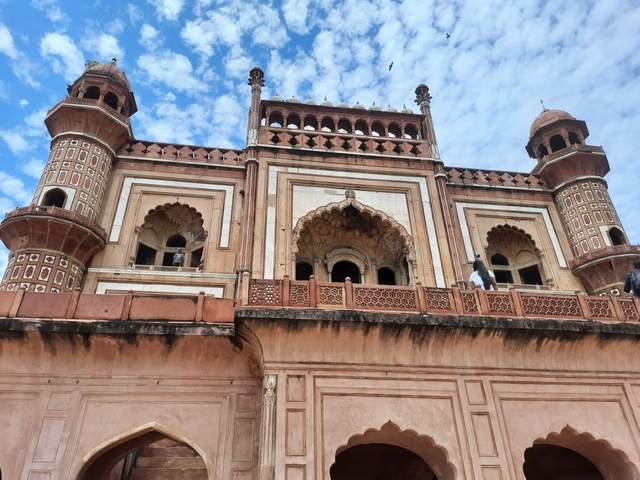       Historic building with intricate carvings.
  