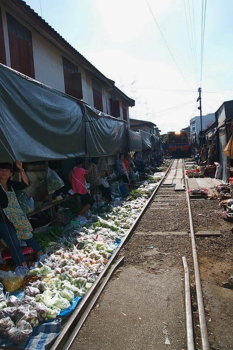 Kleine Gruppe: Damnoen Floating Market & Zugmarkt Foto von Kundenbewertung 