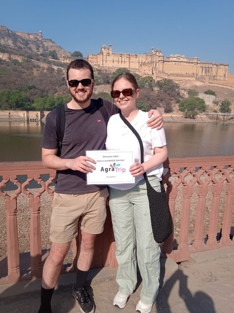 Klantbeoordelingsfoto van 7 Dagen Gouden Driehoek Tour (Taj Mahal Zonsondergang/Zonsopgang) Delhi Agra Jaipur Tour 