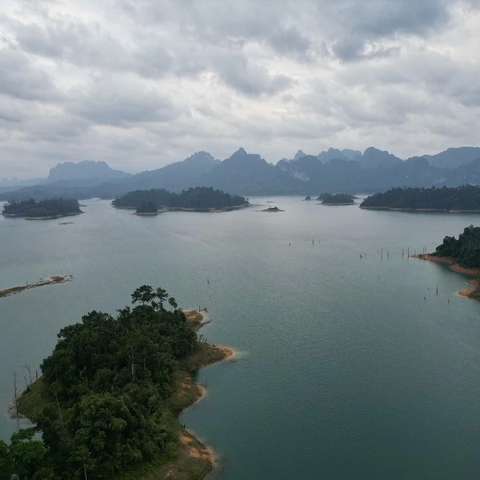       Photo d'avis client sur Expérience en Thaïlande et au Vietnam 
  