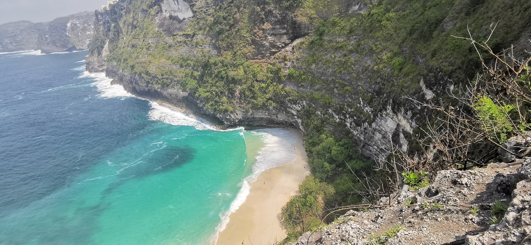 Beautiful ocean view with beaches and cliffs.