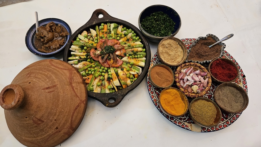       Traditional Moroccan dishes with a variety of spices.
  