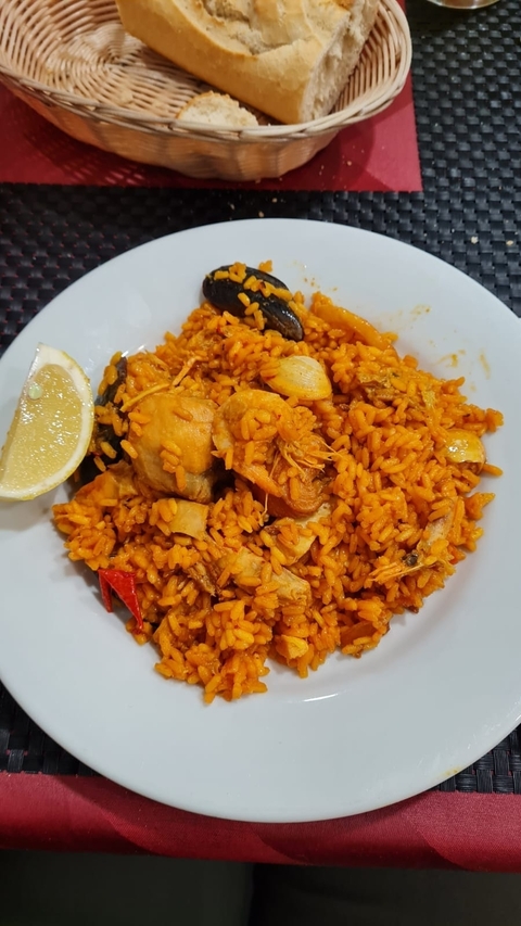 Madrid: Cultural Experience with Toledo Half-day tour, City Break customer review photo 