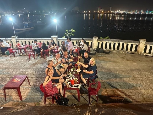 Klantbeoordelingsfoto van Vietnam Vakantie van Noord naar Zuid via Hanoi, Hoi An, Hue, Saigon, Mekong Delta, Phong Nha grot 