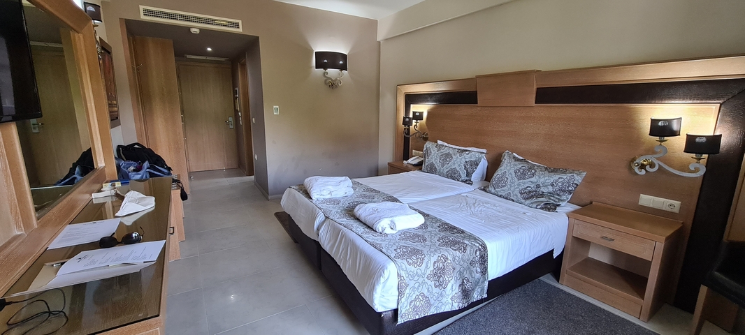 Hotel room with double bed and decor