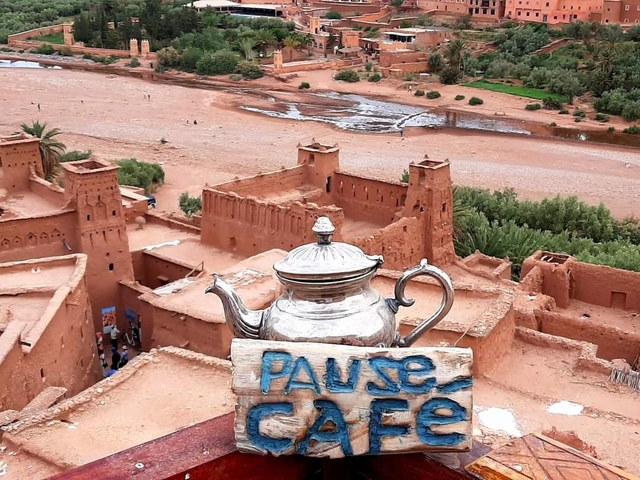 View of a teapot with backdrop of Ait Benhaddou