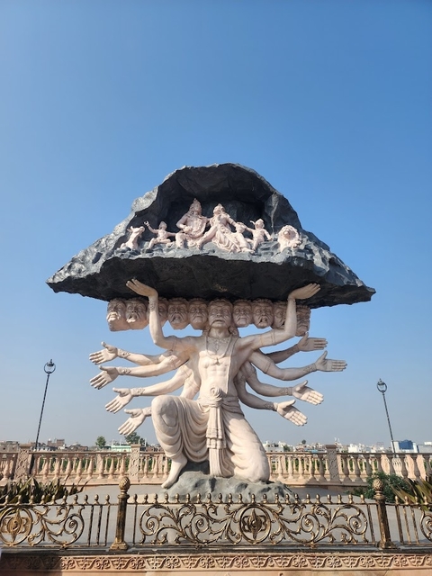       Photo d'avis client sur Temples, collines et palais du sud de l'Inde 
  
