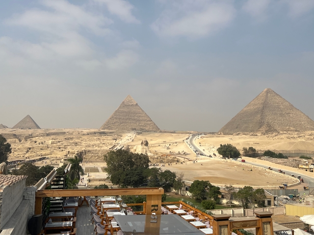       Panoramic view of the Pyramids of Giza.
  