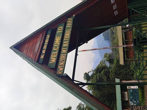       Welcome sign for Rwenzori Mountain National Park.
  
