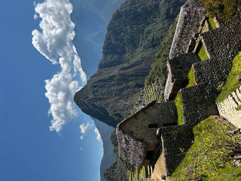       Stunning view of Machu Picchu with Huayna Picchu mountain.
  