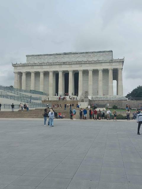 Lincoln Memorial with tourists.