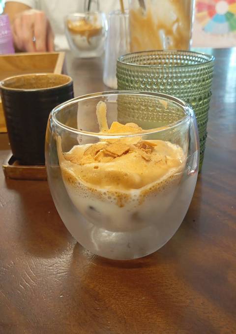       Hands-On Vietnamese Coffee Workshop in Hidden Hanoi Villa – 5 Iconic Vietnamese Brew with Cultural Stories customer review photo 
  