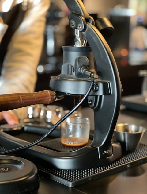 Klantbeoordelingsfoto van Hanoi – proef & maak ei-kokos-koffie – met Untold Stories 