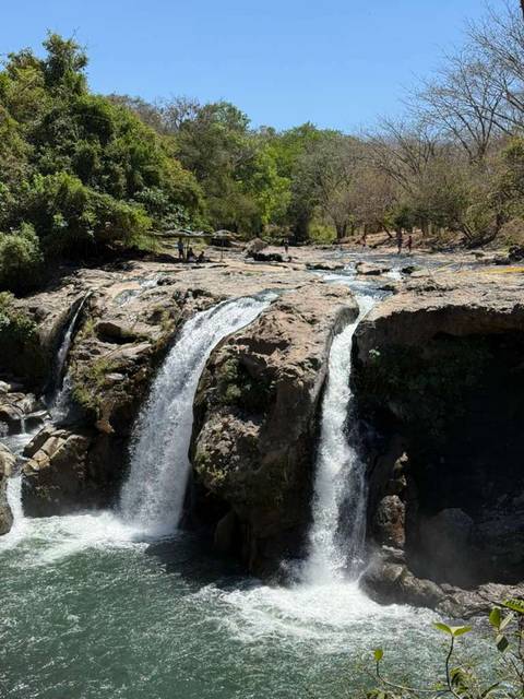      foto de reseña de cliente de Tour Privado a Medida de 8 Días por El Salvador, con Salida Diaria y Guía Exclusivo 
  
