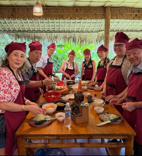       foto de reseña de cliente de Lo más destacado de Vietnam - 10 días - Paquete en súper oferta 
  