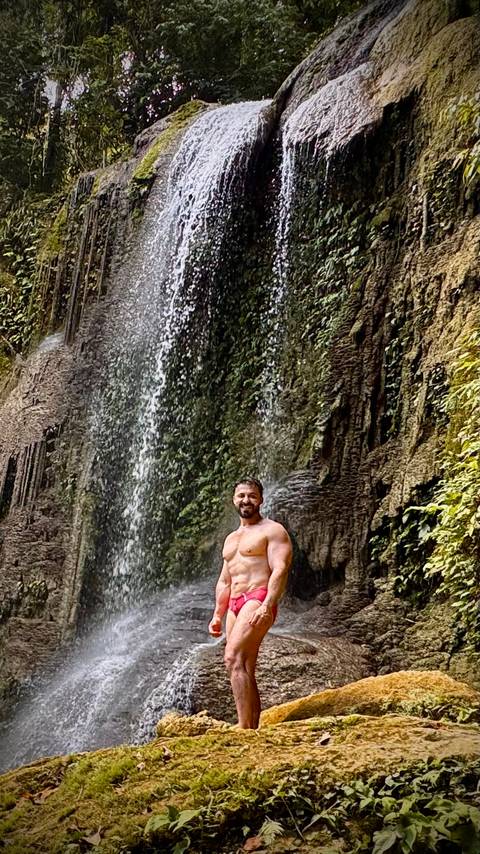       Photo d'avis client sur 7 jours de découverte des Visayas : Boracay Bliss, Cebu Adventures et Bohol Countryside Escape 
  