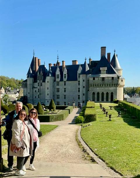       Photo d'avis client sur Découvrez la Normandie et au-delà : Voyage guidé de 3 jours vers les plages du Débarquement, le Mont Saint-Michel et les châteaux de la vallée de la Loire 
  