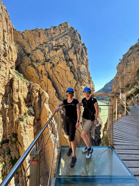       Photo d'avis client sur Légendes d'Andalousie, les villes d'or d'Espagne 
  