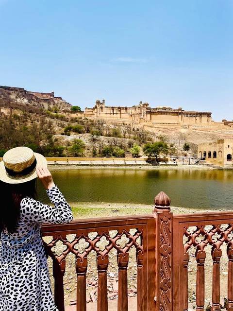       From Taj to Jodhpur A 7-Day Indian Adventure customer review photo 
  