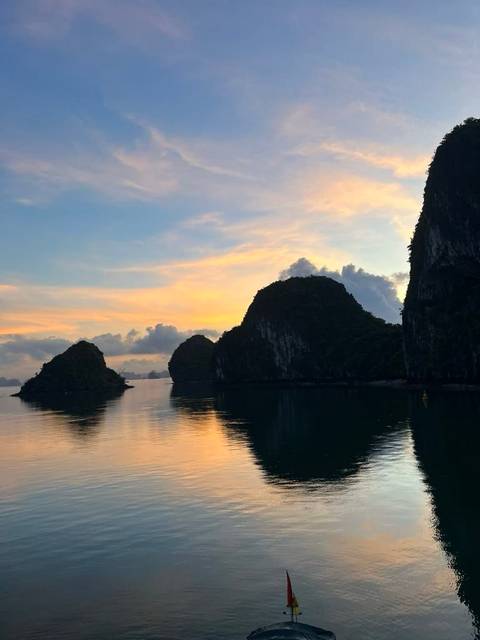       foto de reseña de cliente de Tesoros del Sudeste Asiático en 11 días (Vietnam, Camboya, Tailandia) 
  