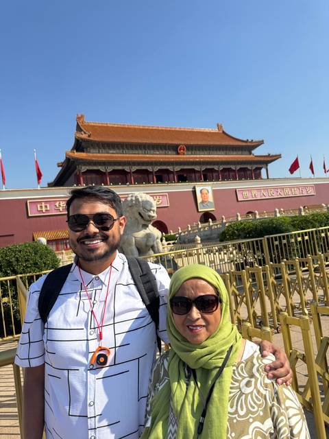       Klantbeoordelingsfoto van Op maat gemaakte, privé-rondreis van 8 dagen langs de ‘Gouden Driehoek’ van China, met verblijf in 5-sterrenhotels 
  