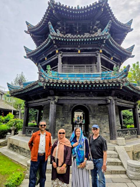      Klantbeoordelingsfoto van Op maat gemaakte, privé-rondreis van 8 dagen langs de ‘Gouden Driehoek’ van China, met verblijf in 5-sterrenhotels 
  