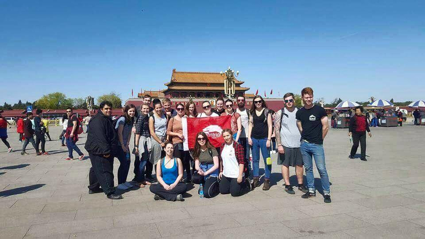       Photo d'avis client sur Boucle de Shanghai : Shanghai, Pékin, Xi'an, Chengdu et au-delà 
  