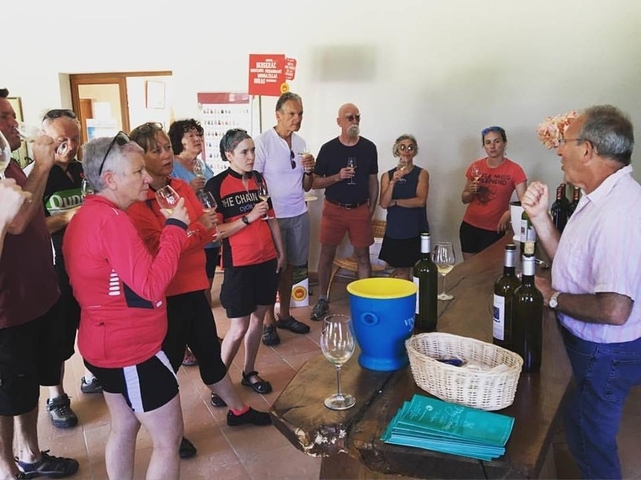 Klantbeoordelingsfoto van Fietstocht door de Provence, Frankrijk - groepstocht met gids 