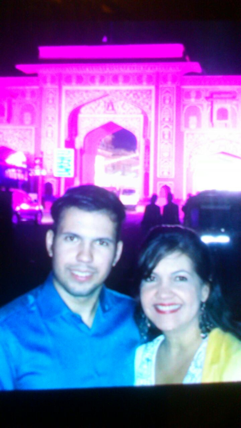       foto de reseña de cliente de Triángulo de oro cultural de la India - 6 días 
  