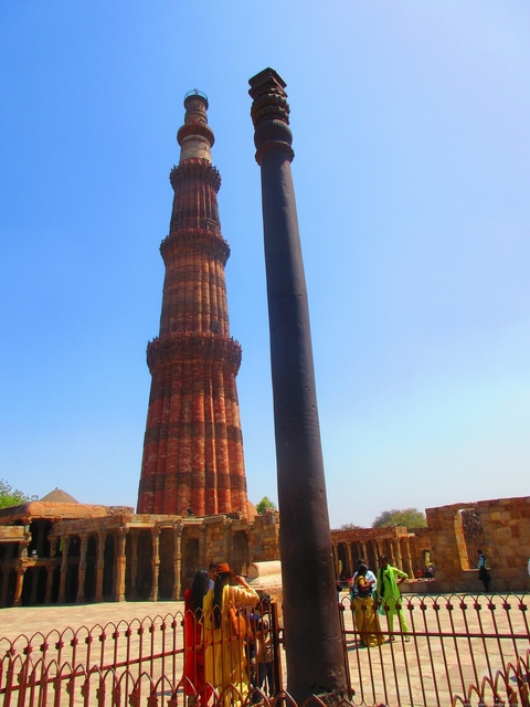       Qutub Minar in New Delhi
  